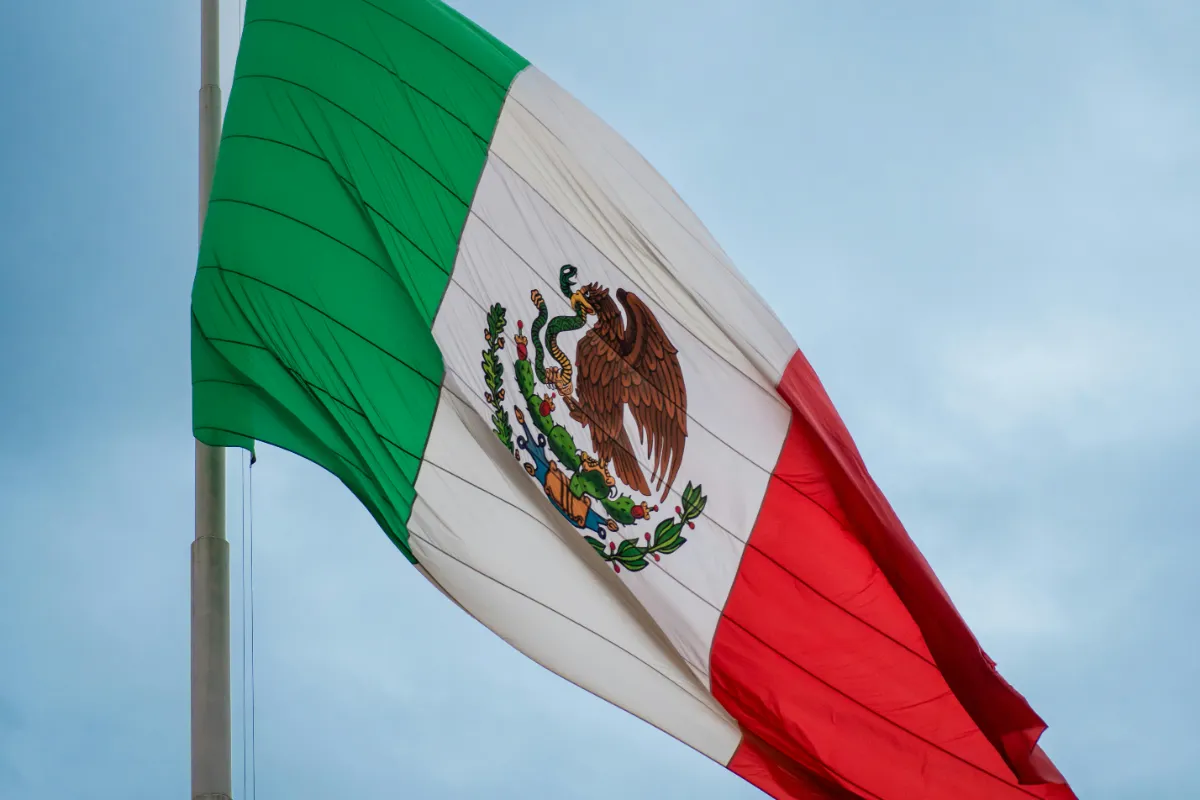 Mexican mayor shot dead during Day of the Dead public event (1) Mexican mayor shot dead during Day of the Dead public event
