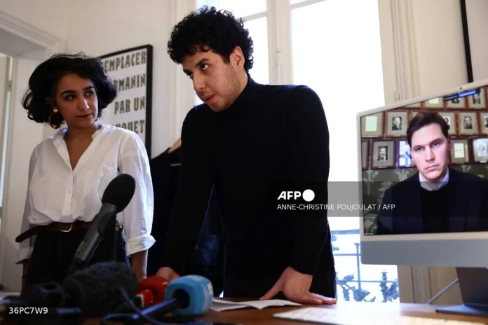 Nobel winner Mohammadi permanently barred from leaving Iran