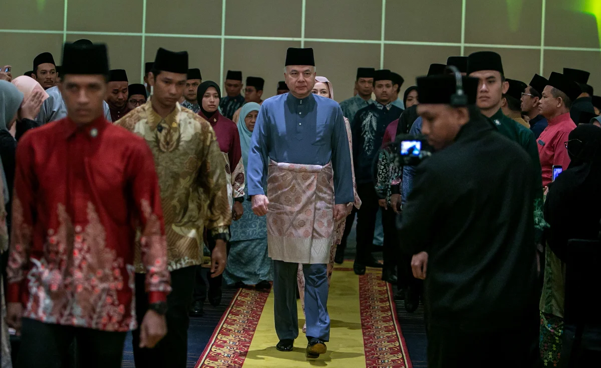 PM Anwar extends birthday wishes to Sultan Nazrin of Perak