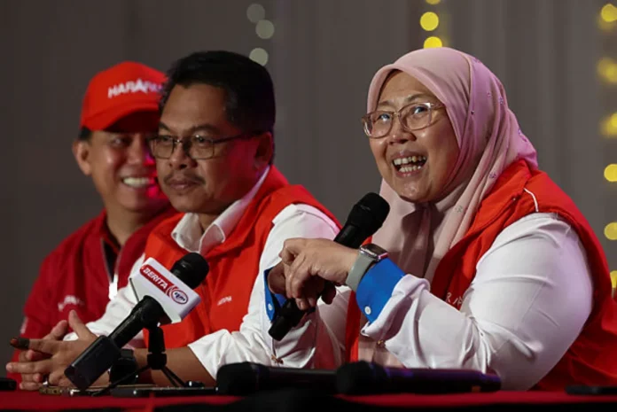 PH in talks with GRS to form new Sabah state government PH in talks with GRS to form new Sabah state government