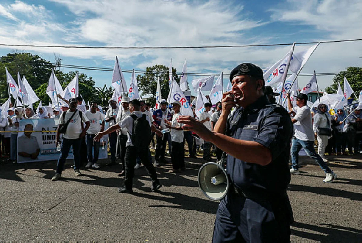 Penamaan calon PRN Sabah lancar, tiada laporan polis diterima Penamaan calon PRN Sabah lancar, tiada laporan polis diterima