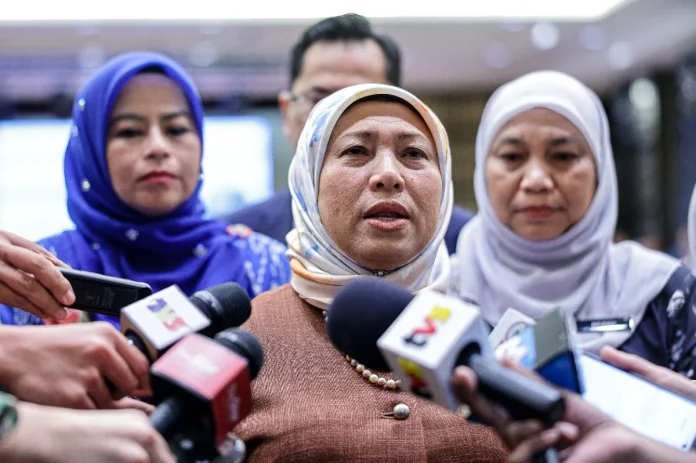 Malaysia to review social work bill for public sector inclusion