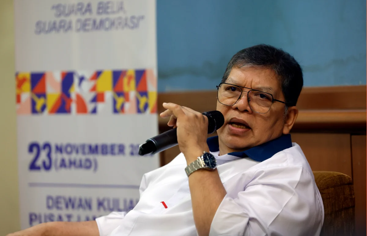 Johari Abdul bincang kerjasama dua hala Malaysia-India dengan Om Birla Johari Abdul bincang kerjasama dua hala Malaysia-India dengan Om Birla