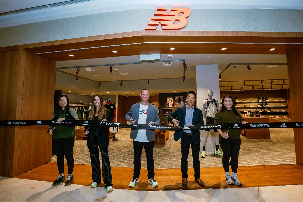 New balance opens first run hub in southeast asia at suria klcc New balance opens first run hub in southeast asia at suria klcc