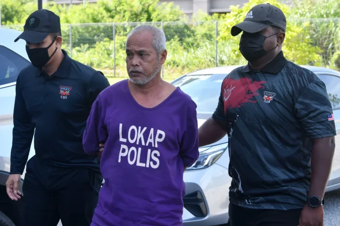 Rubber tapper pleads guilty to slashing man with machete