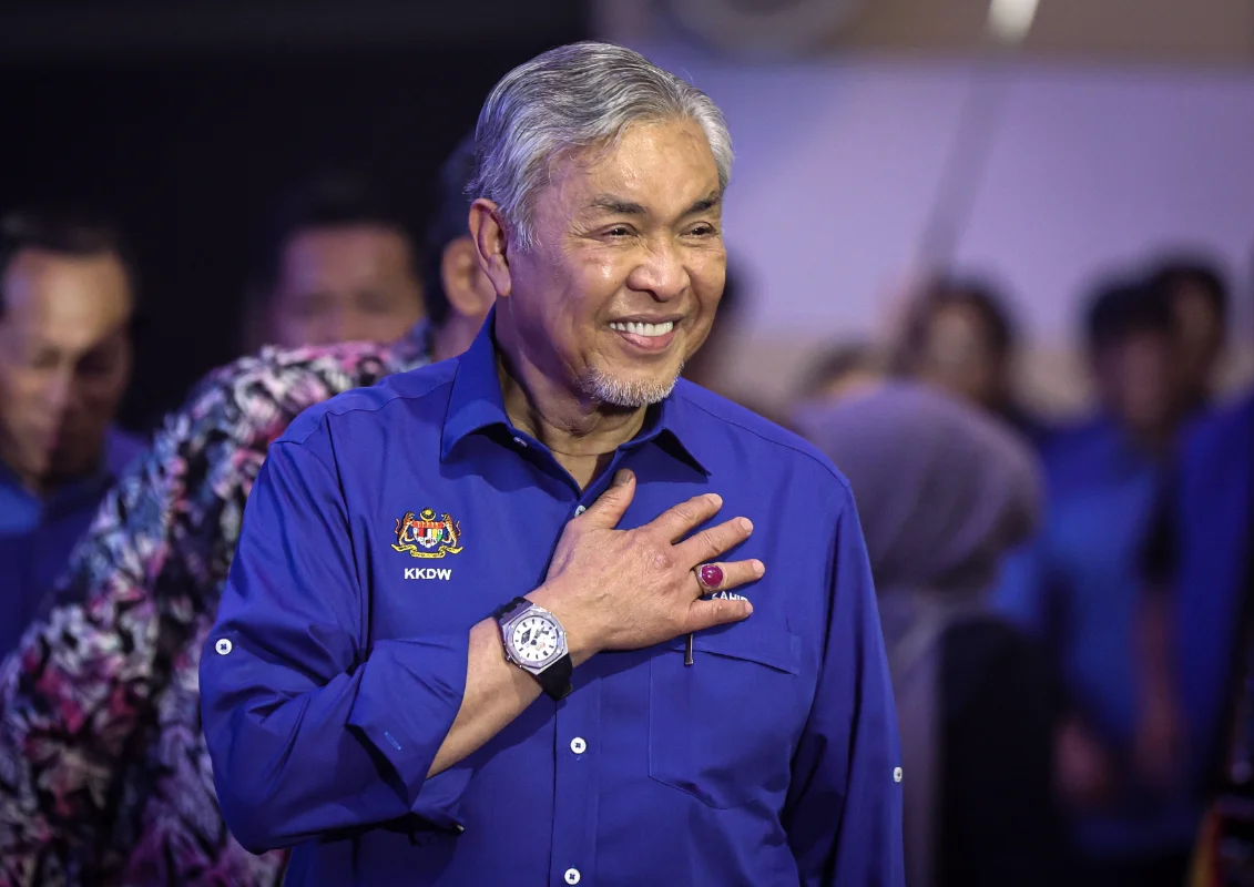 BN hopes strong early voter turnout continues on polling day