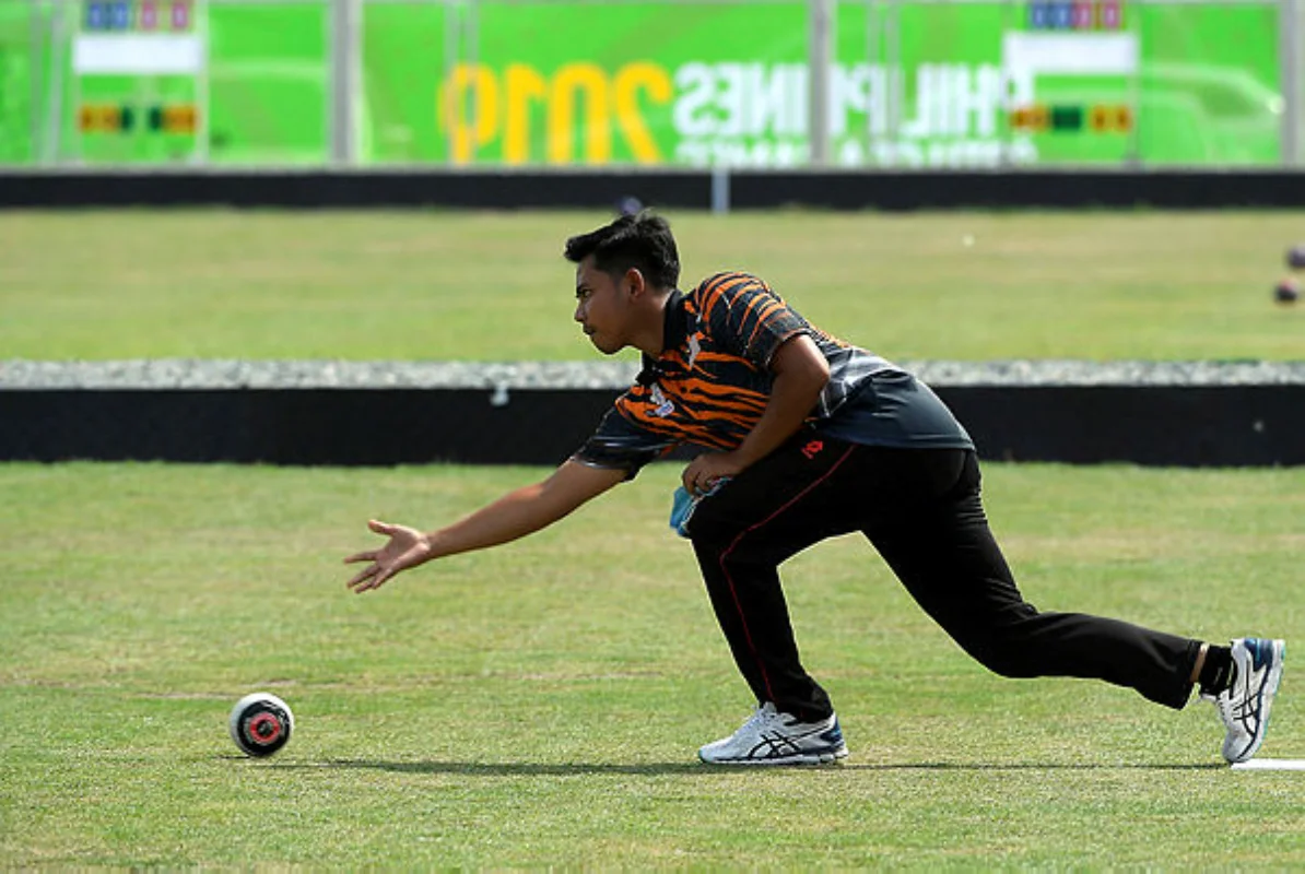 Dua pemain negara mara ke suku akhir boling padang Piala Dunia Dua pemain negara mara ke suku akhir boling padang Piala Dunia