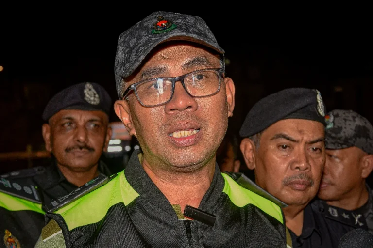 Sindiket tipu majikan RM57,000 dengan pura pegawai imigresen