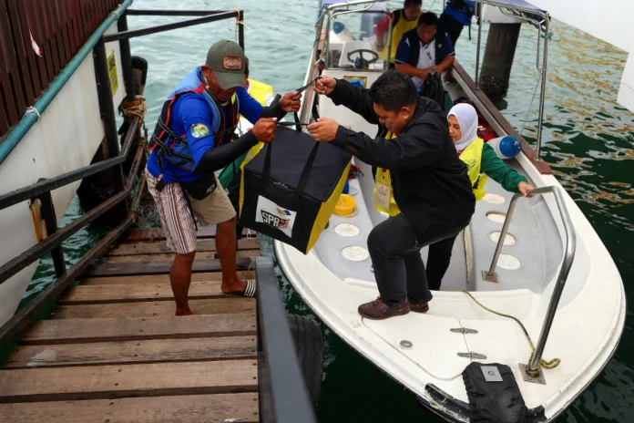 SPR_mulakan_proses_pembukaan_sampul_undi_pos_PRN_Sabah