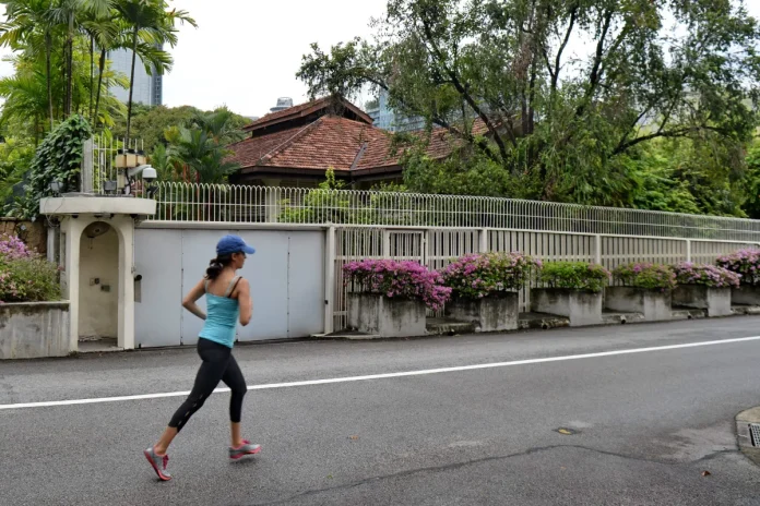 Singapore hopes to turn home of founding father Lee into monument