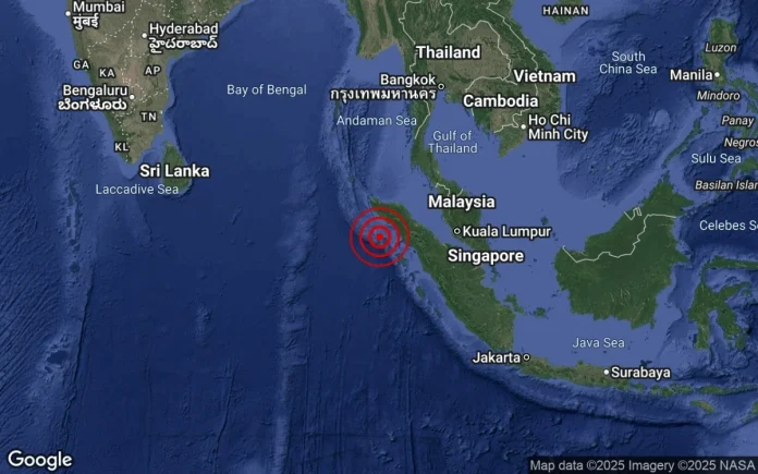 Strong 6.5 magnitude earthquake strikes off North Sumatra, tremors felt in Malaysia