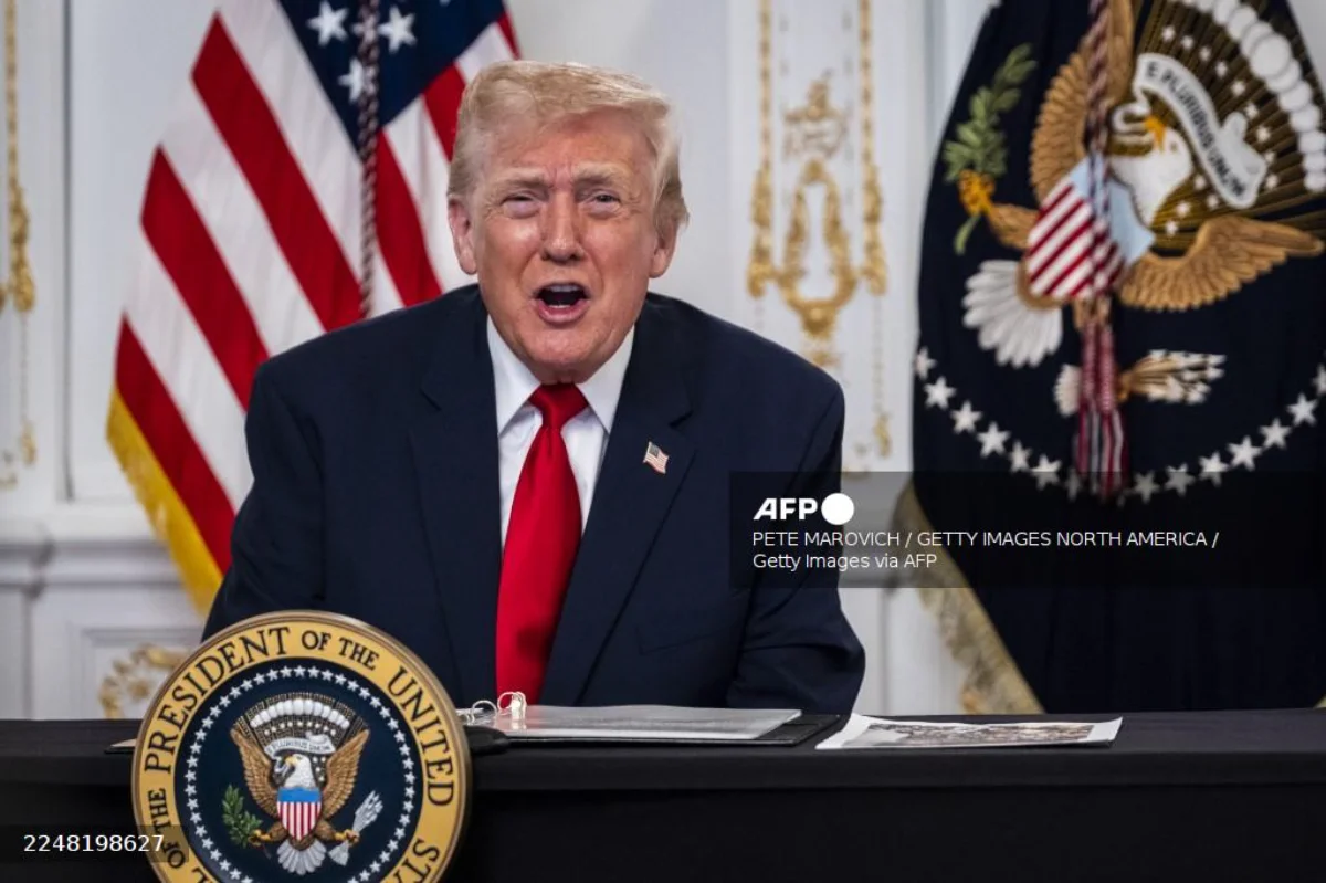 Trump_escalates_Venezuela_tensions_with_airspace_closure_threat