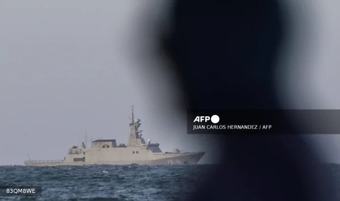 US aircraft carrier deployment fuels Venezuela war fears