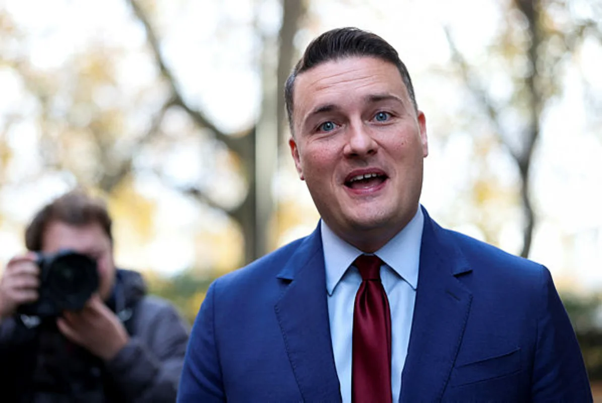 UK health minister denies plotting leadership challenge against Starmer
