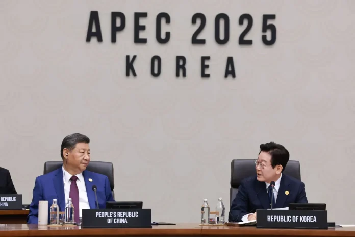 China's Xi pushes for global AI body at APEC in counter to US