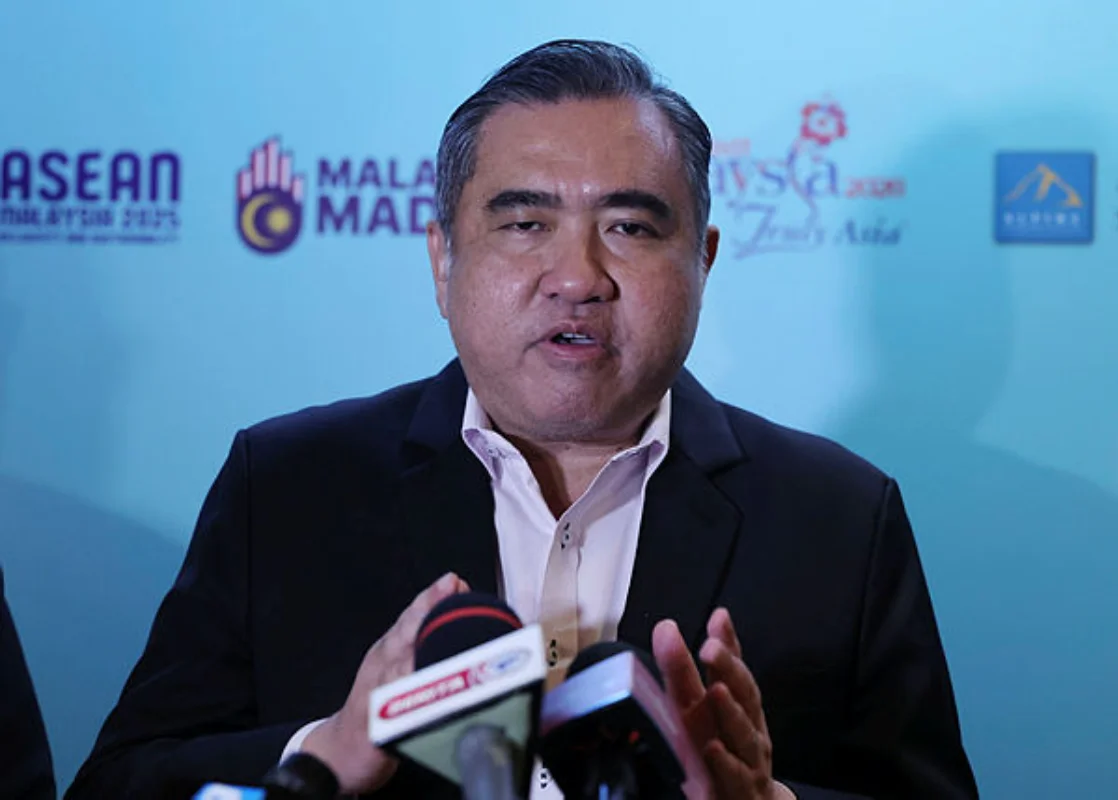 Private sector urged to use Air Silk Road to boost exports to China