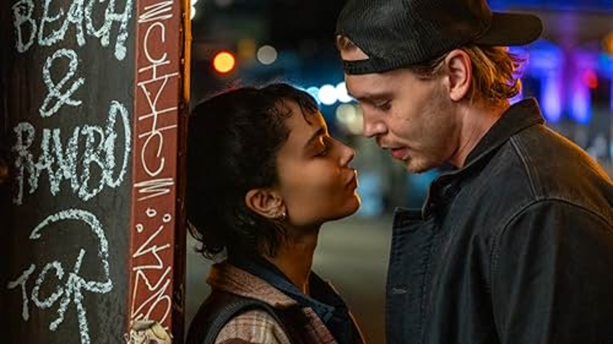 Caught stealing brings back old-school crime thriller Caught stealing brings back old-school crime thriller