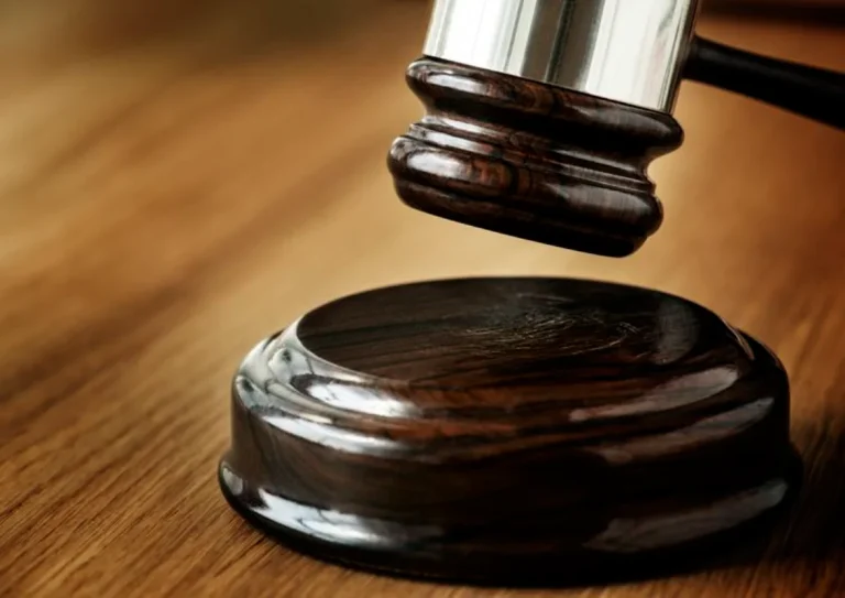 Court sets Oct 6 to hear Altantuya family's bid on Azilah affidavit