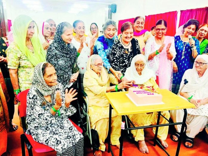 Senior citizens look forward to Punjabi community centre