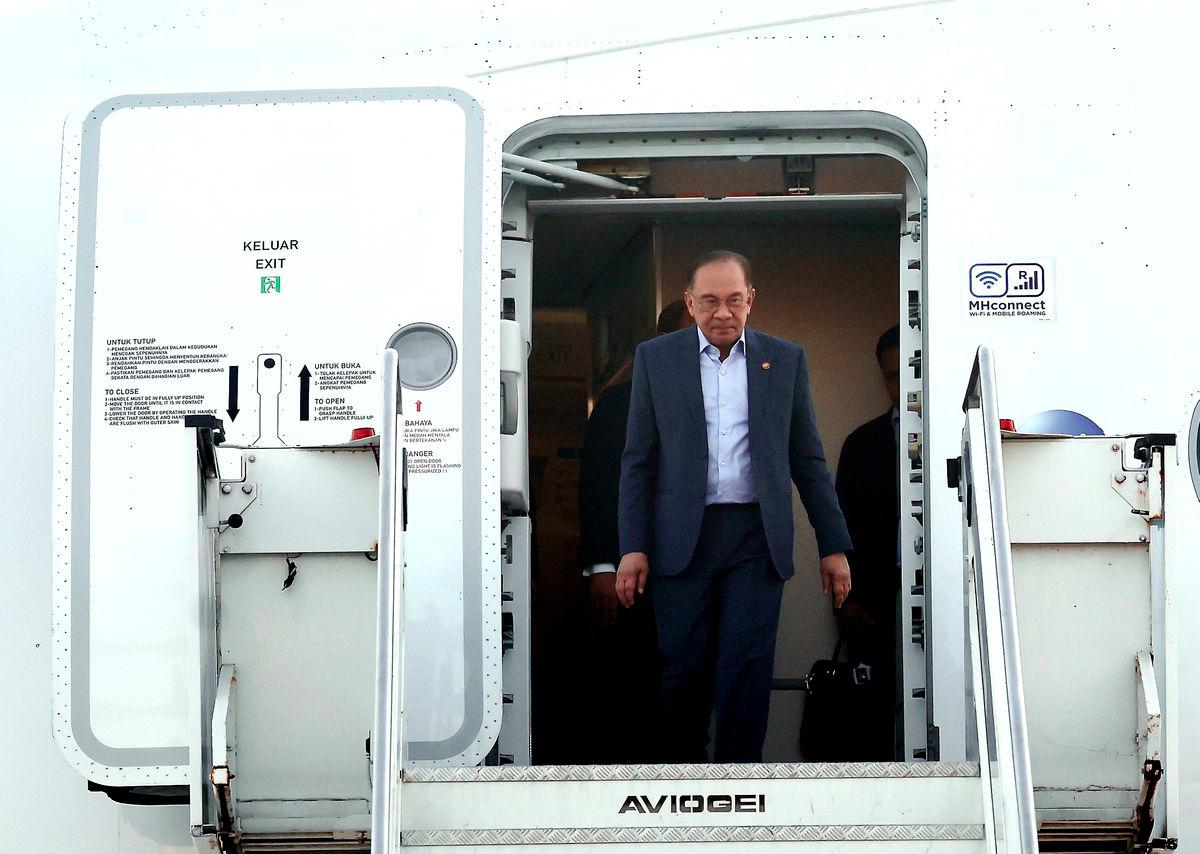 PM Anwar arrives in Rome for official visit to strengthen Malaysia-Italy ties PM Anwar arrives in Rome for official visit to strengthen Malaysia-Italy ties