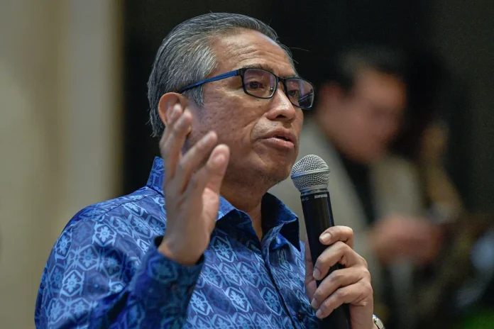 Ketua Setiausaha Negara Tan Sri Shamsul Azri Abu Bakar