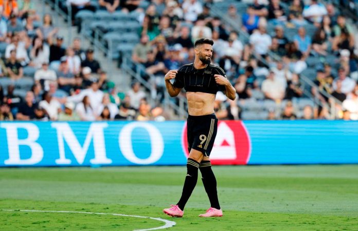 Olivier Giroud returns to Ligue 1 with Lille after 13 years