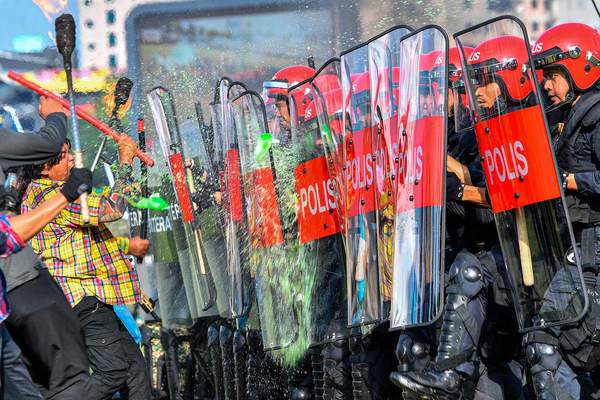 Sketsa Operasi Bersepadu tarikan utama sambutan Hari Kebangsaan Negeri Sembilan Sketsa Operasi Bersepadu tarikan utama sambutan Hari Kebangsaan Negeri Sembilan
