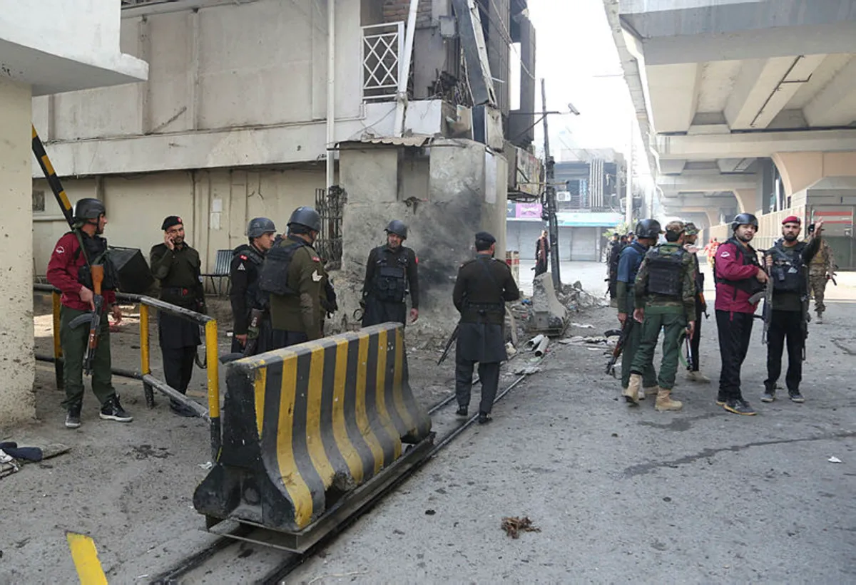 Suicide bombers kill 3 at Pakistan paramilitary HQ