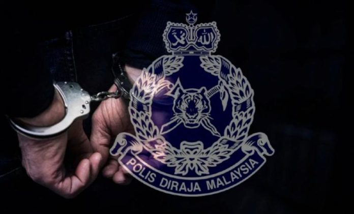 Woman detained for disrupting Perak National Day ceremony