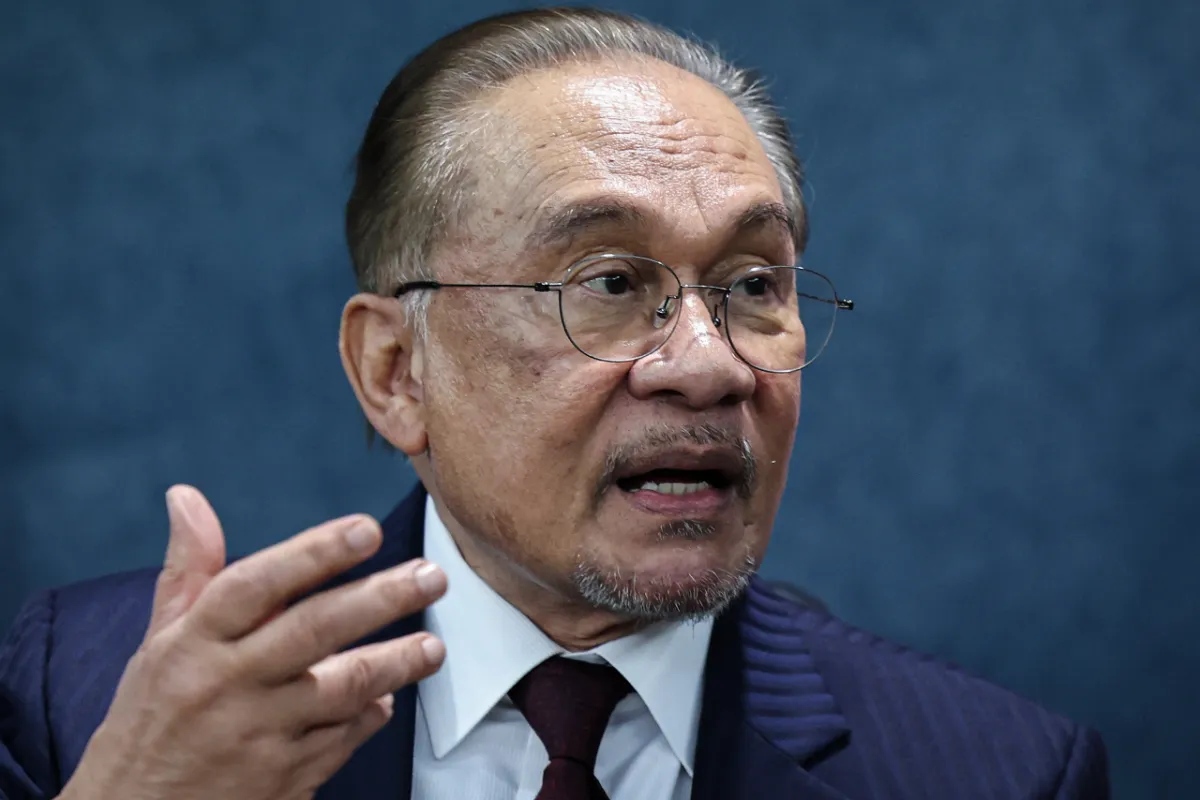 Kerajaan perkasa penjaja dan peniaga kecil melalui agenda Malaysia MADANI