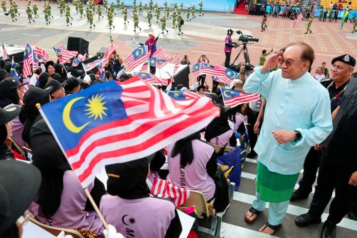 PM Anwar urges Malaysians to fly Jalur Gemilang until Malaysia Day