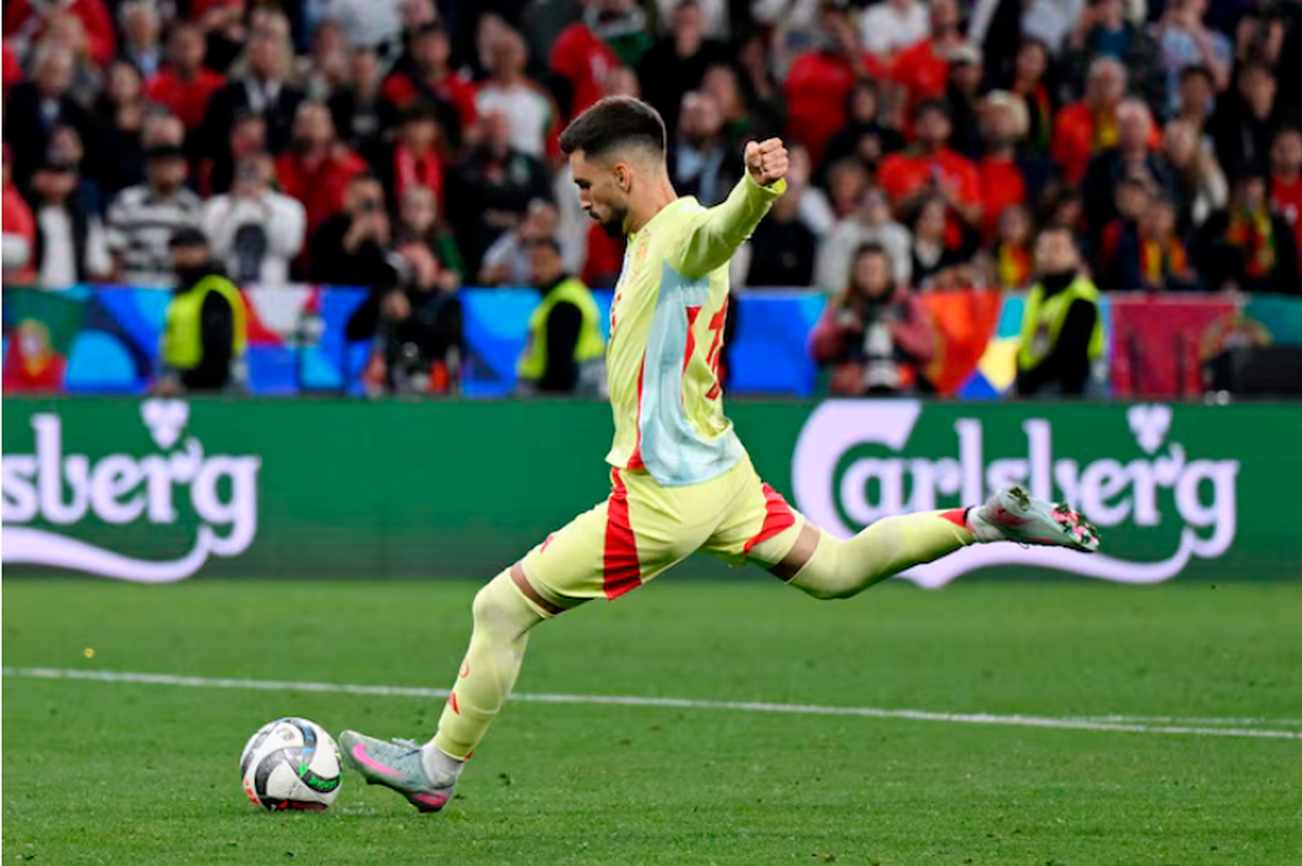 Atletico sign midfielder Baena from Villarreal Atletico sign midfielder Baena from Villarreal