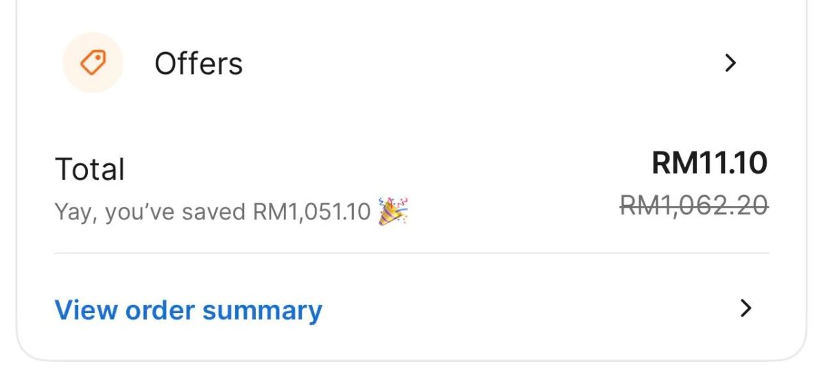 App glitch causes chaos as shoppers grab “free” items App glitch causes chaos as shoppers grab “free” items