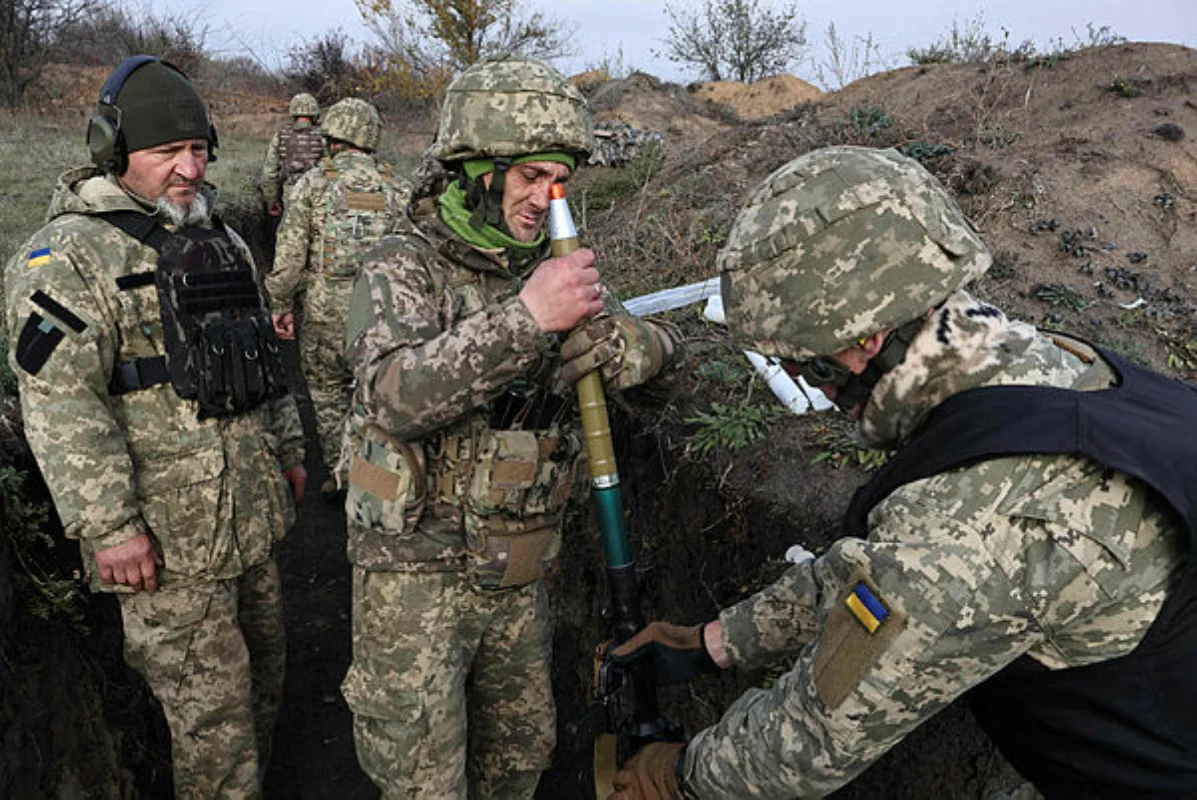 Ukraine attacks Russian oil refinery near Moscow in retaliatory strike