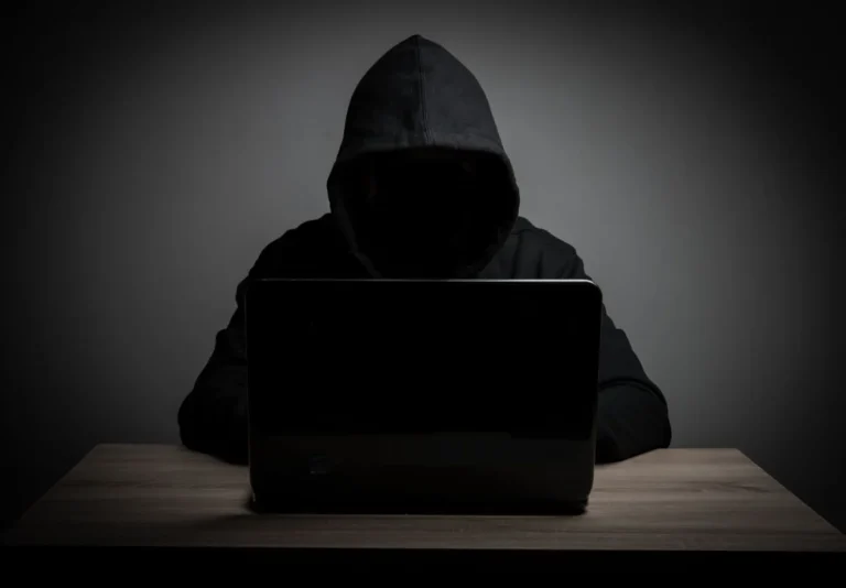 Police bust call centre behind online investment scam