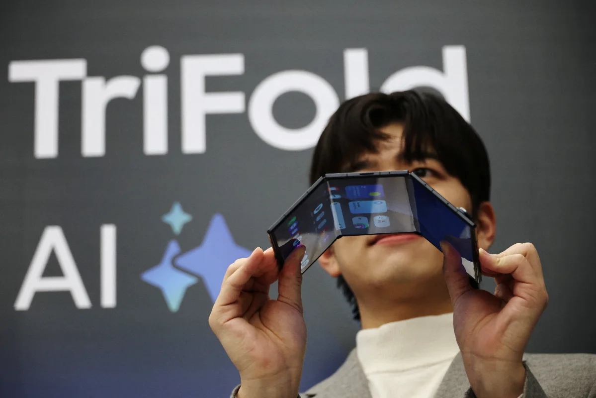 Samsung launches first multi-folding phone amid growing competition Samsung launches first multi-folding phone amid growing competition