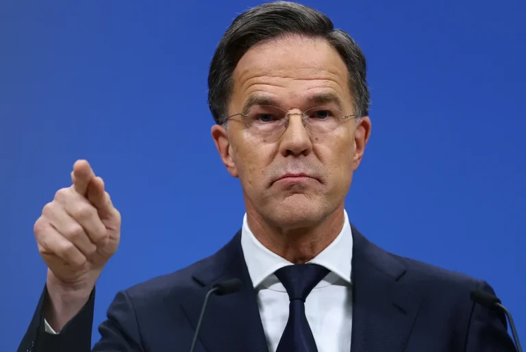 Nato chief Rutte makes unannounced visit to Kyiv