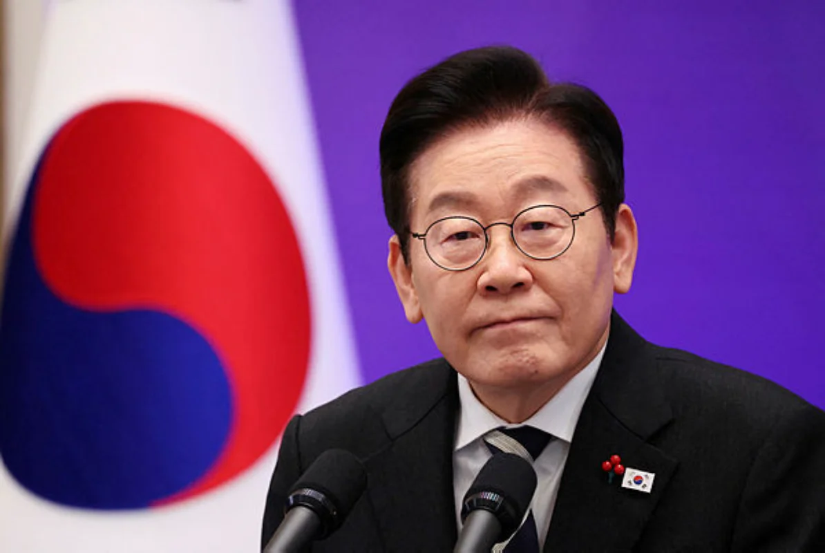 South Korea's Lee praises Trump, hopeful for North Korea dialogue South Korea's Lee praises Trump, hopeful for North Korea dialogue