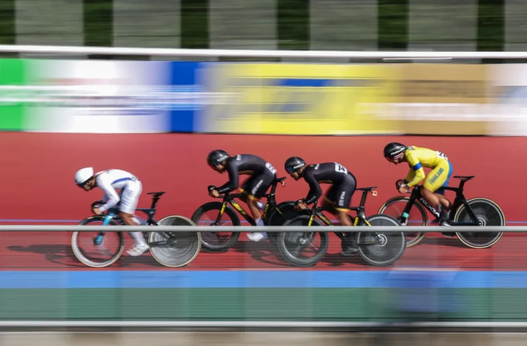 Malaysian cyclists smash national record for SEA Games team sprint gold