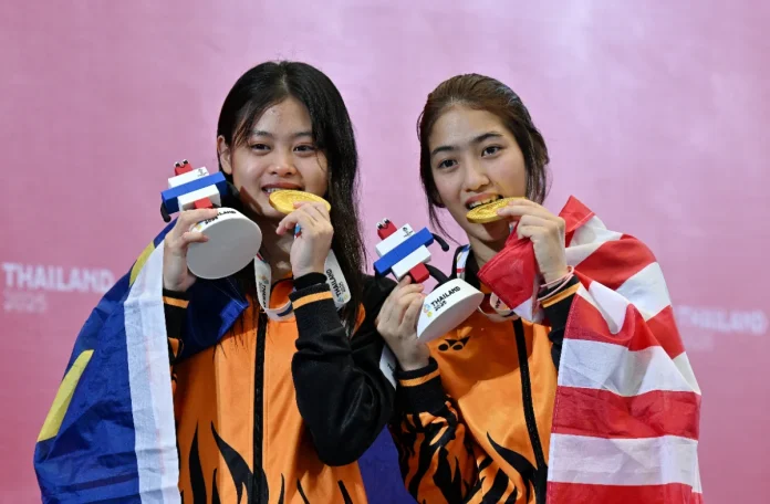 Malaysian divers clinch first SEA Games gold in women's synchronised platform