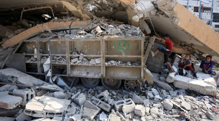 Palestin usahakan bantuan antarabangsa bersihkan bahan letupan di Gaza