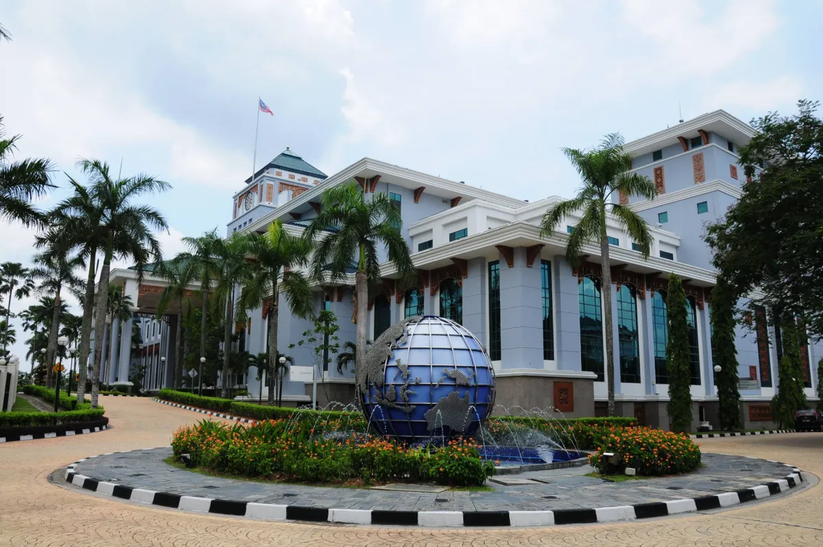 31 Malaysians rescued from Myanmar job scams return home safely