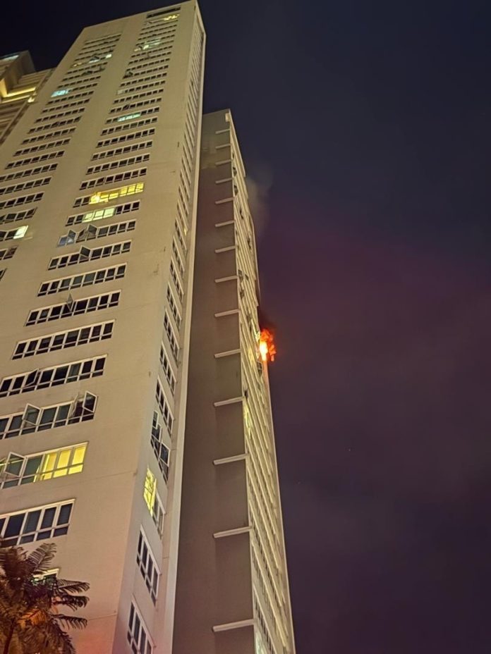 597663727_1294862762687936_7320647731565157434_n Unit kondominium di Mont Kiara terbakar, seorang mangsa terlibat