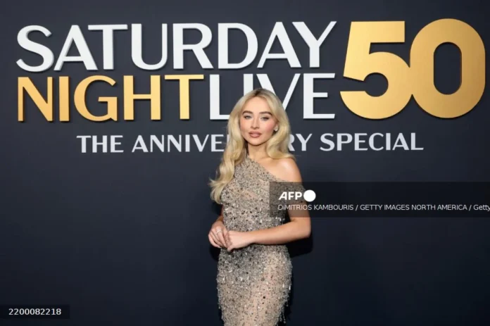 Sabrina Carpenter demands White House stop using her music in ICE video Sabrina Carpenter demands White House stop using her music in ICE video