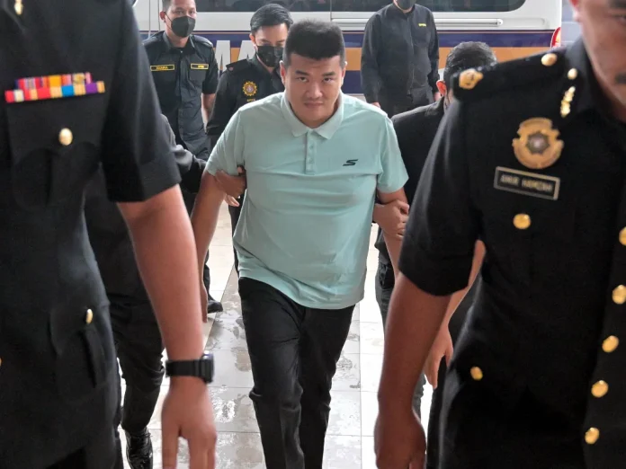 Albert Tei faces another charge - giving bribe of RM64,924 to secure mining licence in Sabah