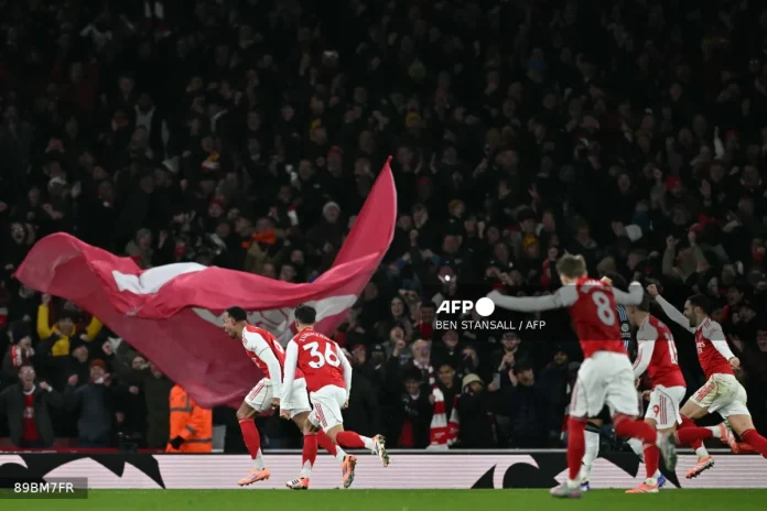 Arsenal thrash Aston Villa to extend Premier League lead