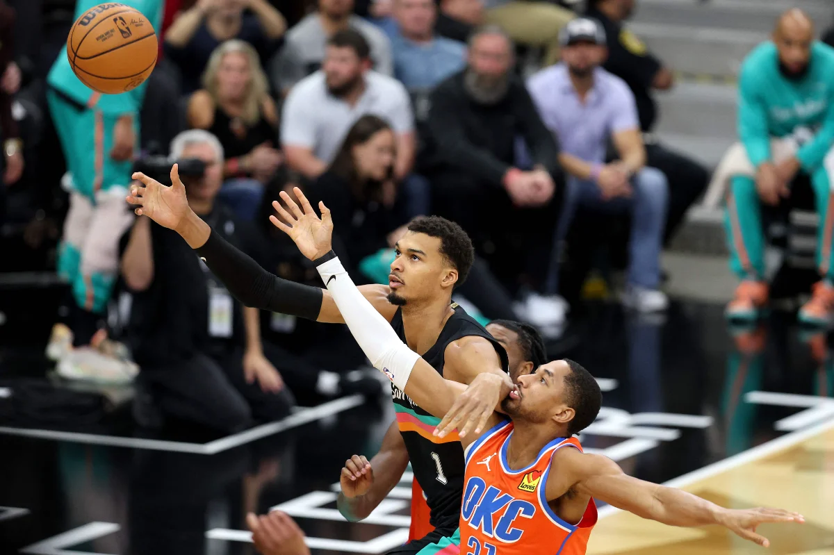 BKN-SPO-OKLAHOMA-CITY-THUNDER-V-SAN-ANTONIO-SPURS-030807 NBA