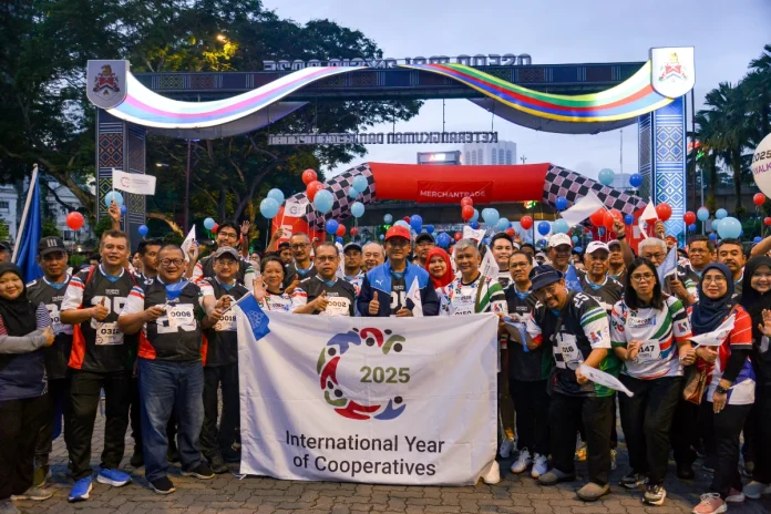 CoopWalk_draws_over_1_500_as_International_Year_of_Cooperatives_ends