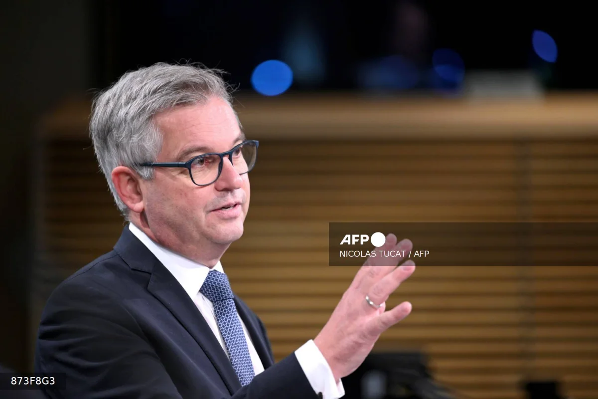 EU_set_to_approve_tougher_migration_rules_and__return_hubs_