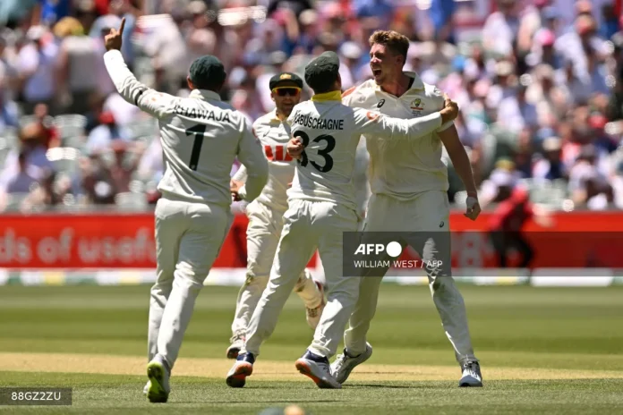 England_in_deep_trouble_as_Australia_dominate_third_Ashes_Test